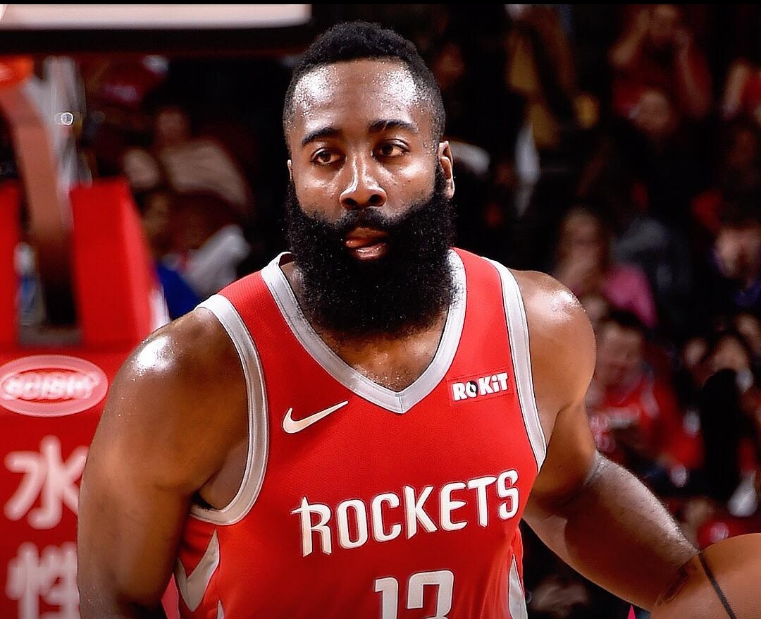 再次补强！美媒：湖人、尼克斯或进行2换1交易，内线问题彻底解决